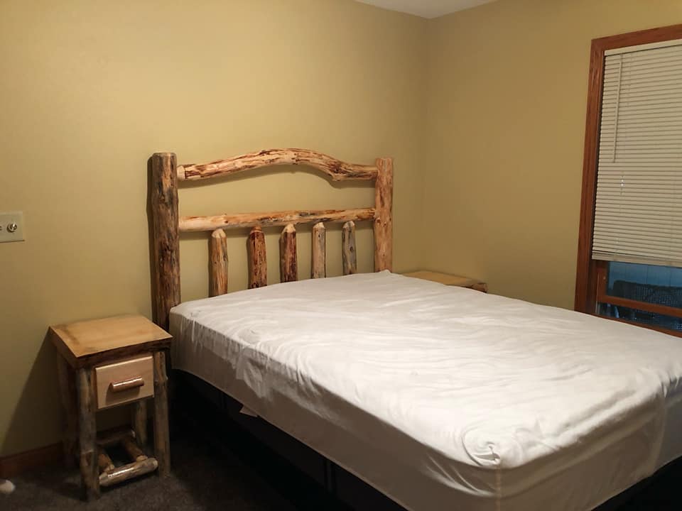 Classic Deluxe Log Headboard - Twist of Nature