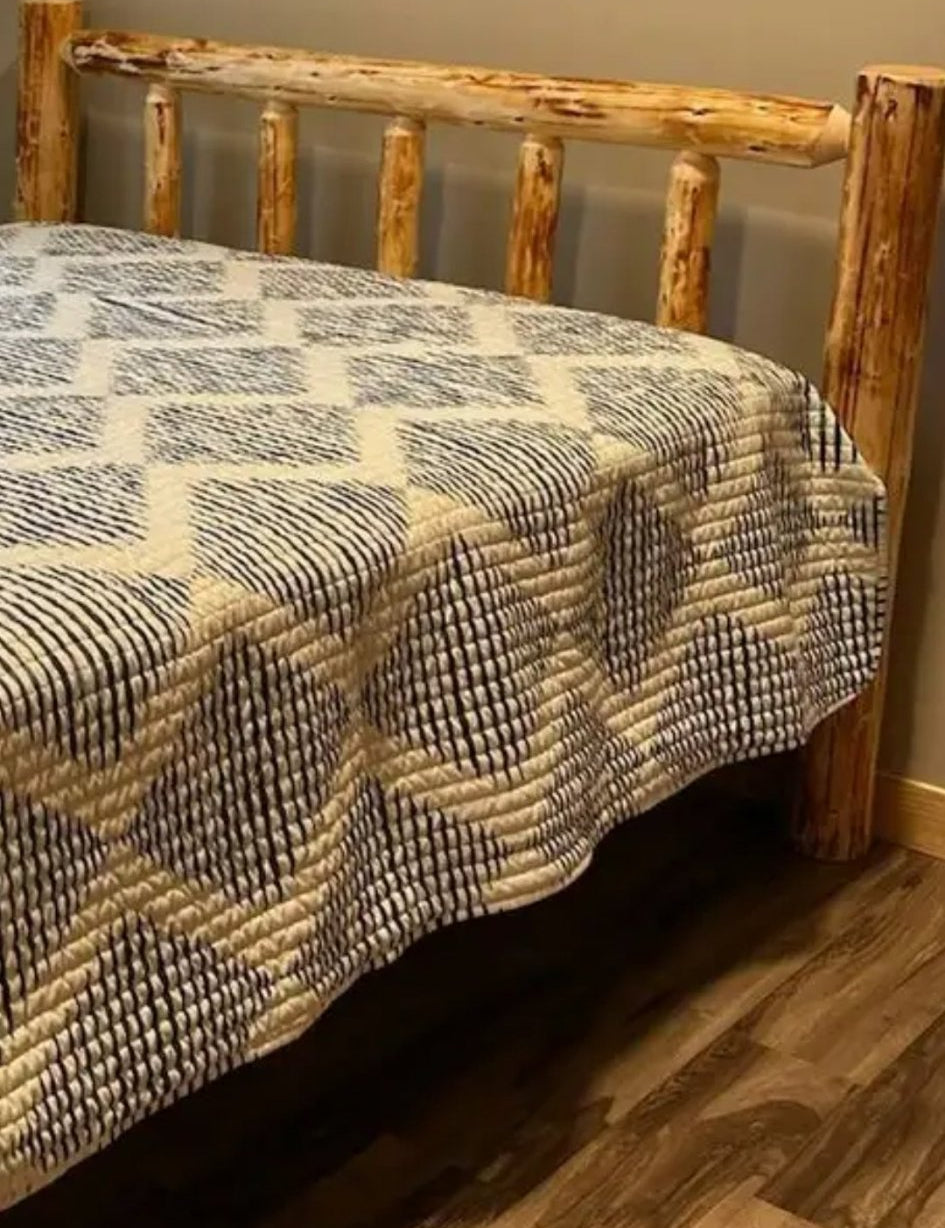 Classic Log Headboard - Twist of Nature